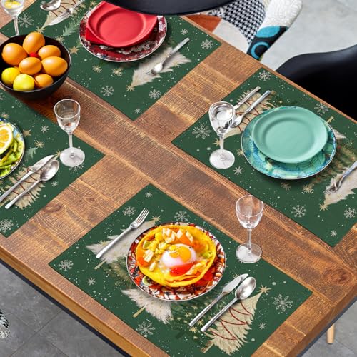 Green Christmas Tree Placemats Set of 4