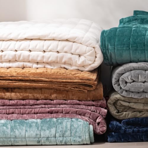 Channel Box Stitch Velvet Quilt Set