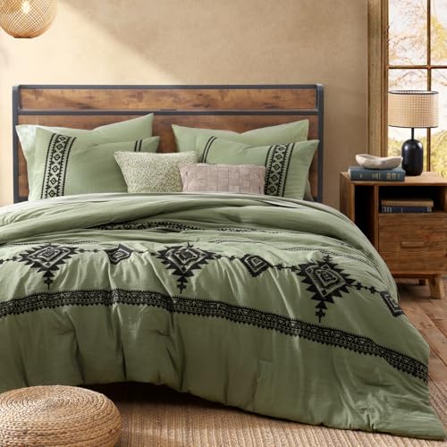 Embroidery King Size Comforter Set 7 Pieces Western Bed in a Bag