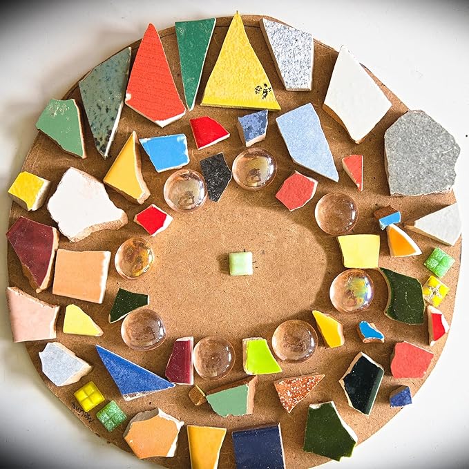 MECCANIXITY 100g Ceramic Mosaic Tiles for Crafts Bulk, Pebble Blue Glazing Ceramic Tiles for Mosaic Kits Garden Stepping Stone Cup Mat