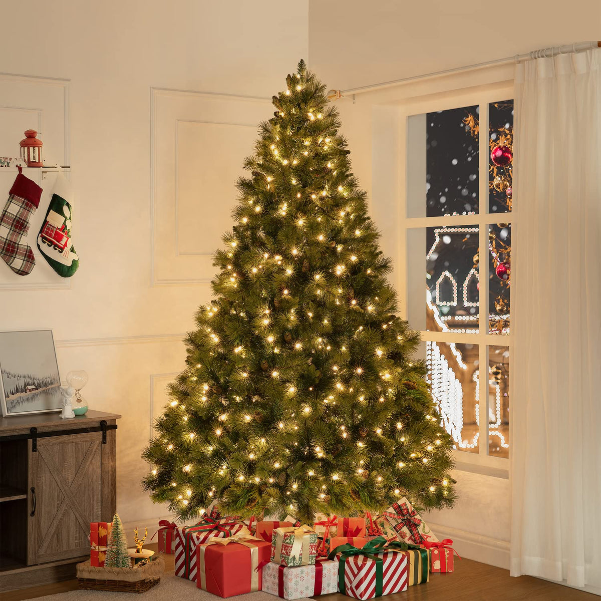 Vail 7.5ft Prelit Artificial Christmas Tree with Pine Cones