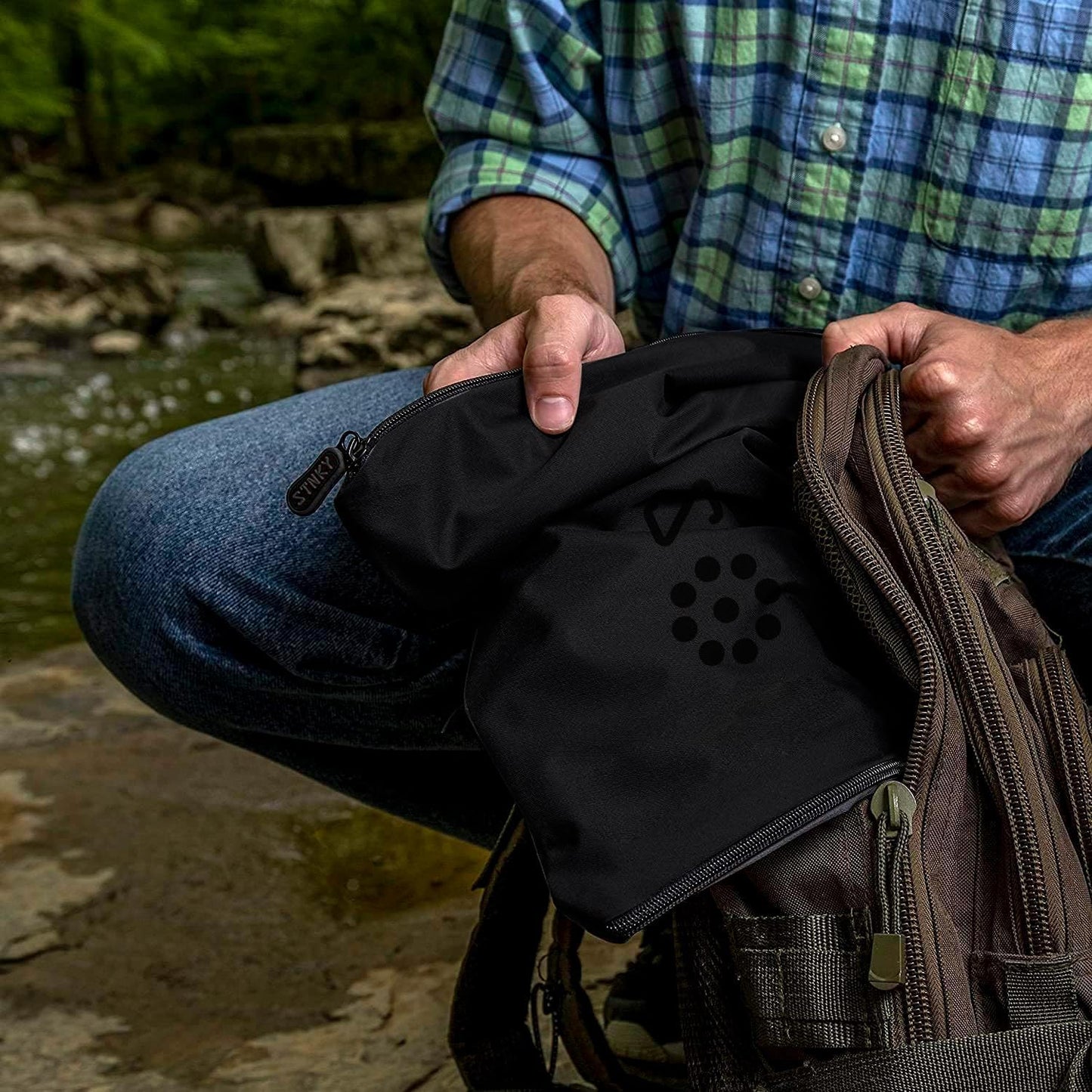 Bag Pro - Laundry Bag - Wash Bag for Health Workers, Sports, Fitness & Travel - NestledHome