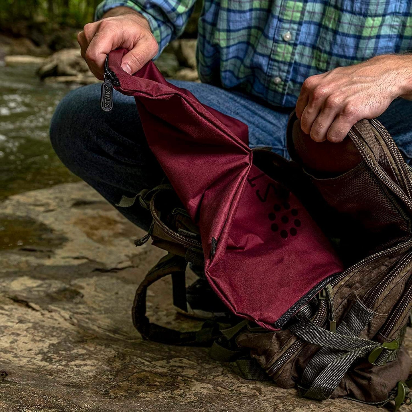 Bag Pro - Laundry Bag - Wash Bag for Health Workers, Sports, Fitness & Travel - NestledHome