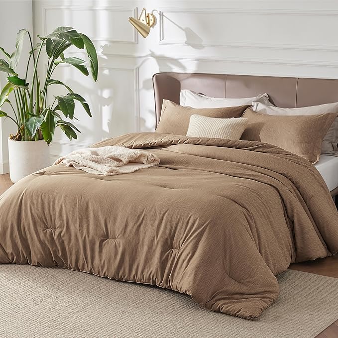 Bedsure Twin/Twin XL Comforter Set - Brown Soft Bedding for All Seasons, Cationic Dyed Bed Set, 2 Pieces, 1 Twin Size Comforter (68"x88") and 1 Pillow Sham (20"x26"+2")