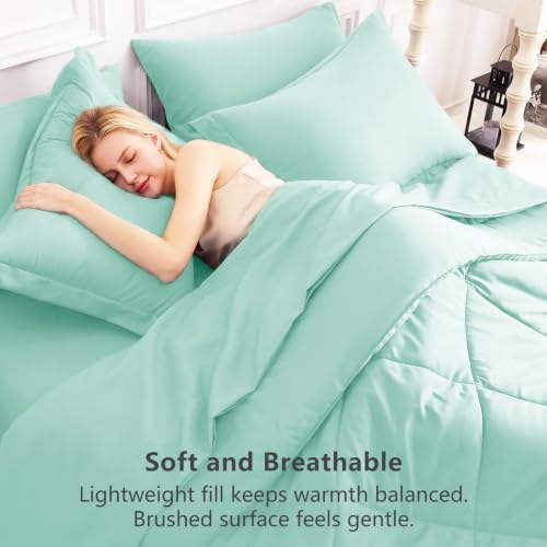 King Comforter Set 102"x90" Mint Green