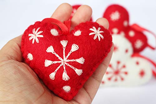 Hearts Christmas Ornaments Set of 4 (4 Count)