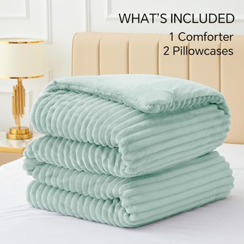 Fleece Queen Comforter Set