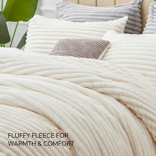 Fleece King Comforter Set