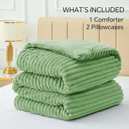 Fleece Full Comforter Set