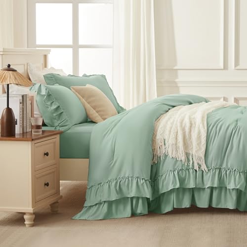 Sage Twin Size Ruffle Comforter Set (2 Count)