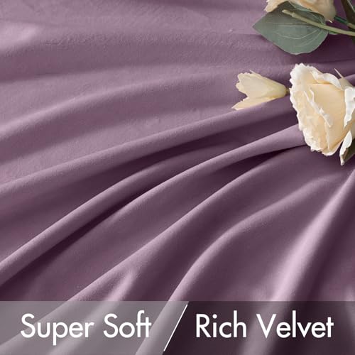 Lavender Velvet Pinch Pleat Blackout Curtains W52 X L96 Inches (2 Count)