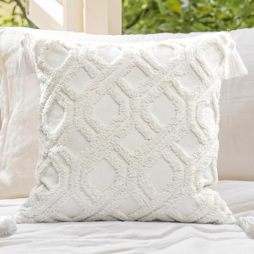 Boho Pillow Covers 18X18 Inch Boho Tufted Throw Pillow Covers Decorative Tassels Cushion Cover Farmhouse Pillow Case for Couch Sofa Bed Living Room Bedroom
