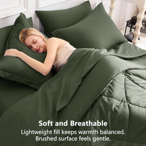 King Comforter Set 102"x90" Dark Green