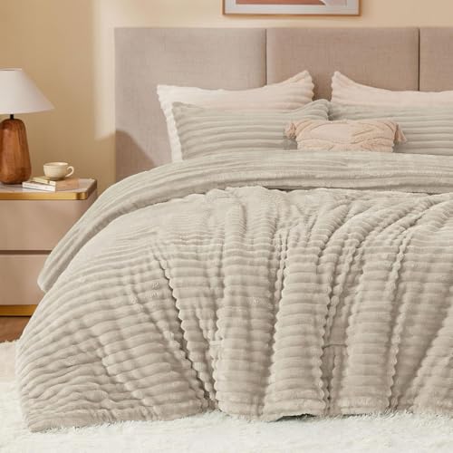 Fleece Full Comforter Set