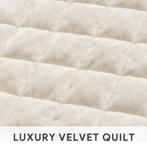Velvet Quilt Set