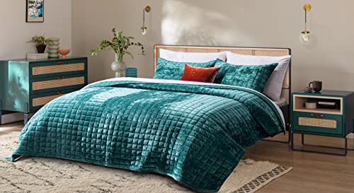 Channel Box Stitch Velvet Quilt Set