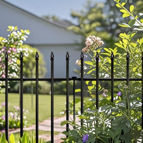 36"H x 28"W Metal Garden Fence (36 Sq Ft)