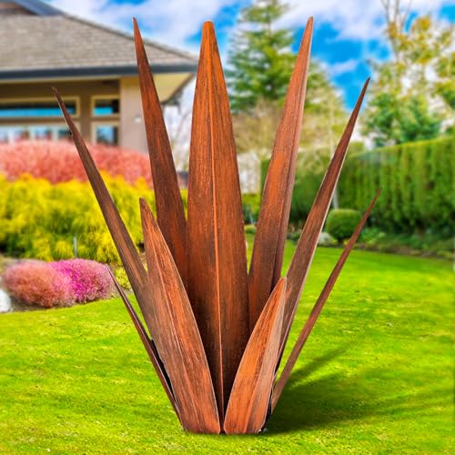 24" Metal Agave Plant Outdoor Decor