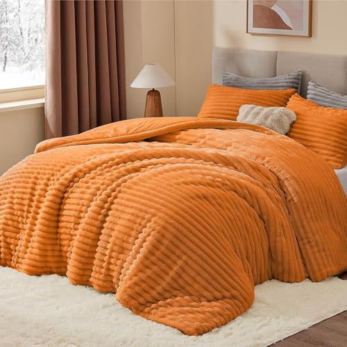 Fleece Full Comforter Set