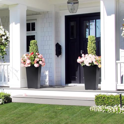 22.5 in Tall Planters Set of 2 (2 Count)