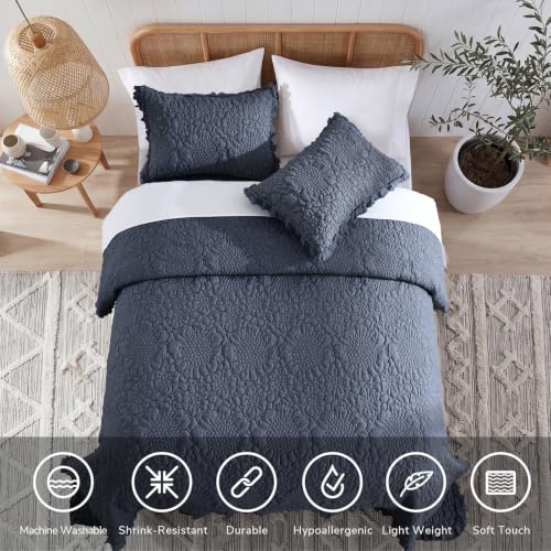 Shabby Chic Ruffled Quilt King Size