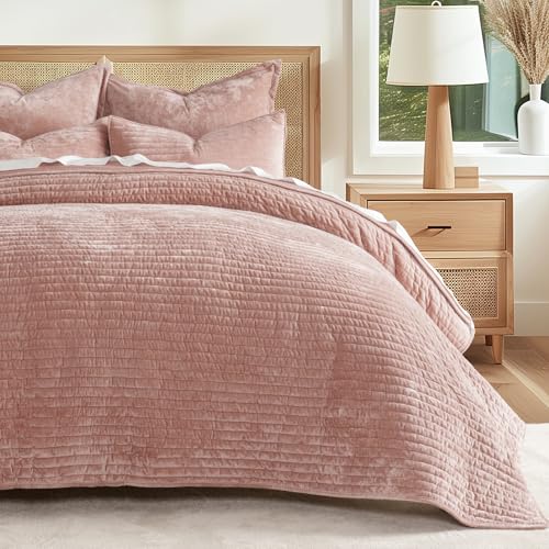 Stripe Channel Luxury Velvet Quilt Set King Size