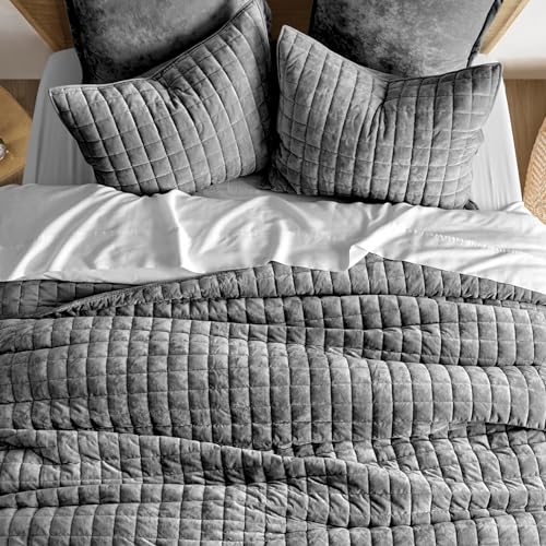 Velvet Quilt Set