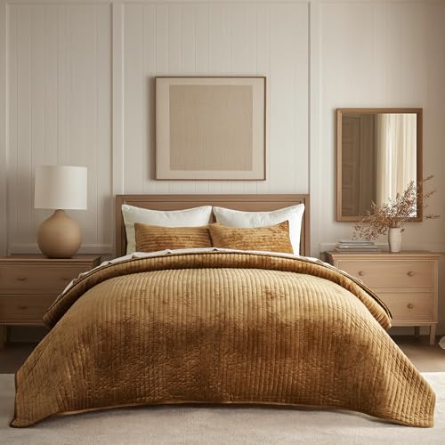 Stripe Channel Luxury Velvet Quilt Set Queen Size
