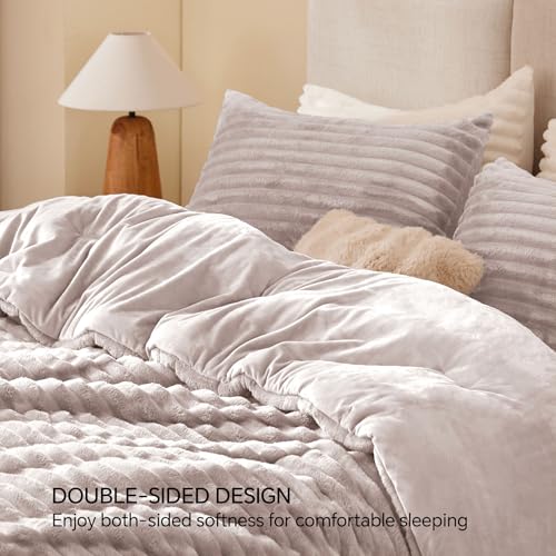 Fleece King Comforter Set