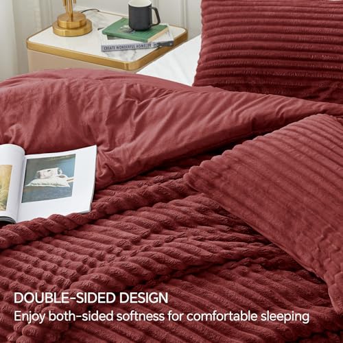 Fleece California King Comforter Set