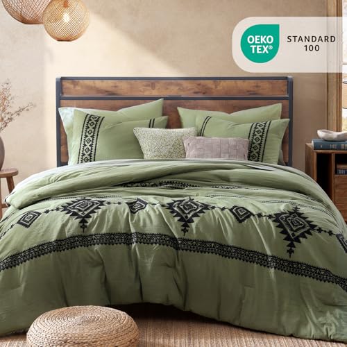 Embroidery King Size Comforter Set 7 Pieces Western Bed in a Bag
