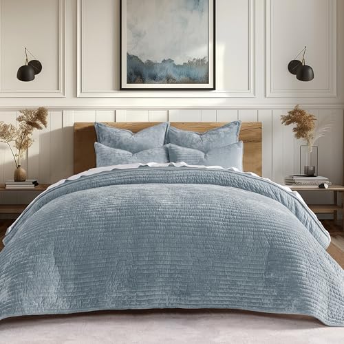 Stripe Channel Luxury Velvet Quilt Set King Size