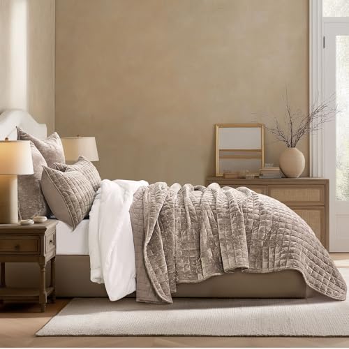 Velvet Quilt Set