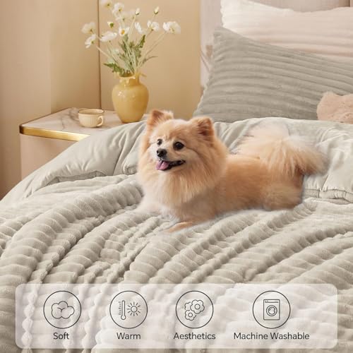 Fleece Full Comforter Set