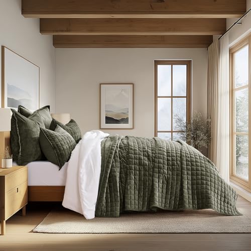 Channel Box Stitch Velvet Quilt Set