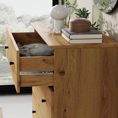 Dresser with 9 Drawers