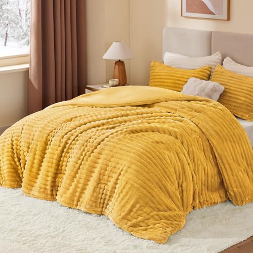 Fleece Full Comforter Set