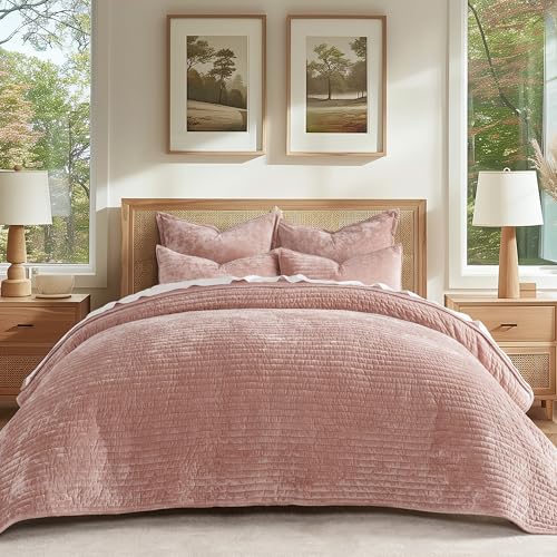 Stripe Channel Luxury Velvet Quilt Set King Size