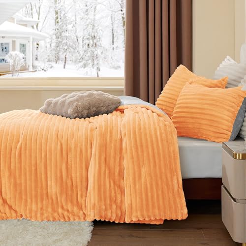 Fleece King Comforter Set
