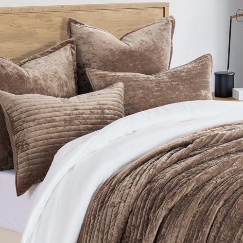 Stripe Channel Luxury Velvet Quilt Set King Size