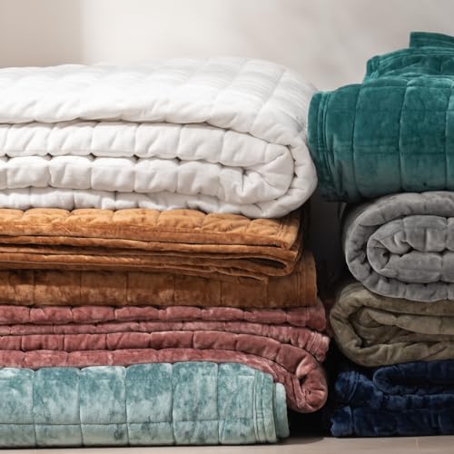 Channel Box Stitch Velvet Quilt Set