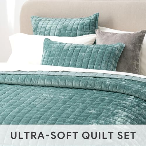 Channel Box Stitch Velvet Quilt Set