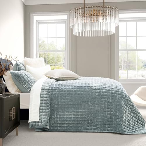 Channel Box Stitch Velvet Quilt Set