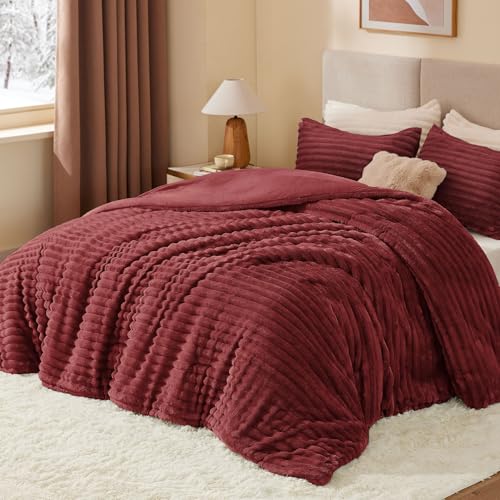 Fleece California King Comforter Set