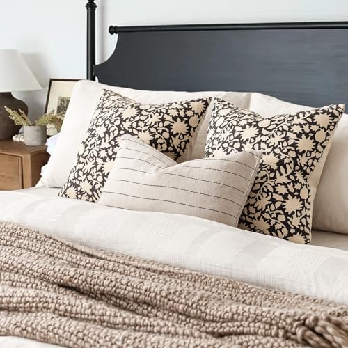 Set of 2 Decorative Neutral Floral Throw Pillow Covers Accent Farmhouse Cushion Covers Boho Vintage Pillowcase for Couch Sofa Bedroom Living Room Home Decor22×22 Inch (2 Count)