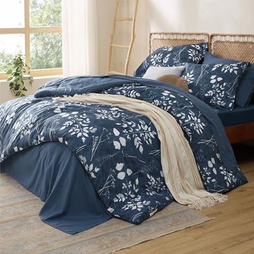 Floral Navy Comforter Set