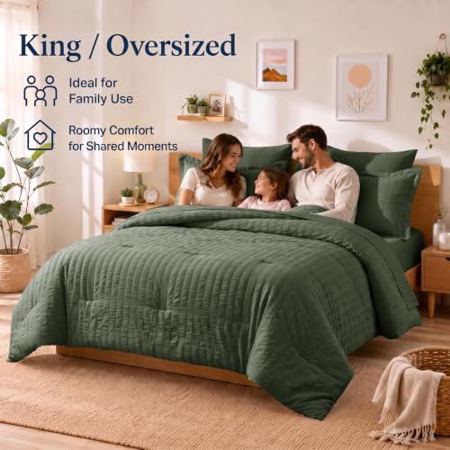 King Size Comforter Set 7 Pieces Dark Green Seersucker Bed in a Bag
