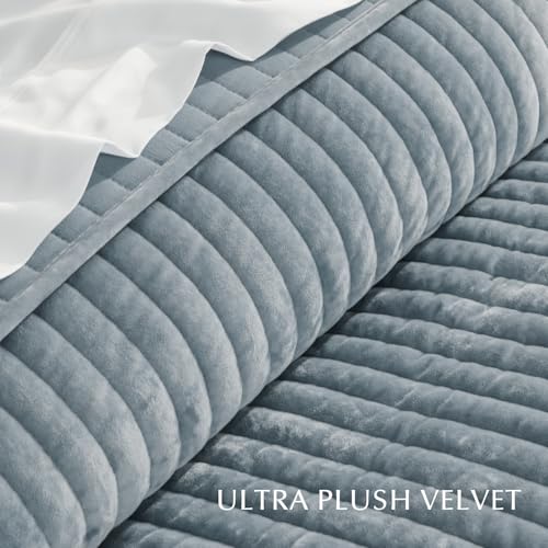 Stripe Channel Luxury Velvet Quilt Set King Size