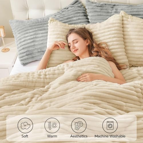 Fleece Oversized Queen Comforter Set