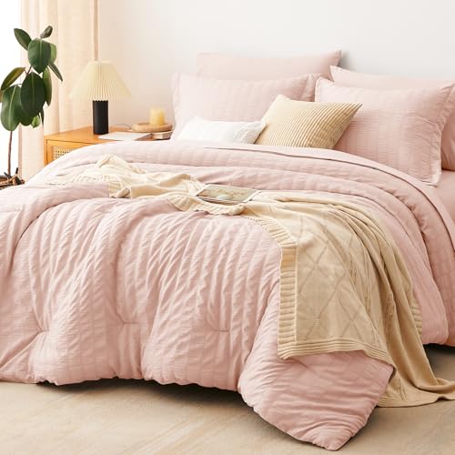 Full Size Comforter Set 7 Pieces Blush Pink Seersucker Bed in a Bag